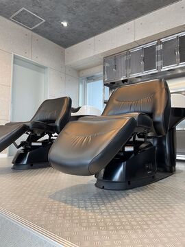 【堺東】≪フリー40％／指名50％≫高還元率で入客チャンス大!!ガッツリ稼いでいきたい方もプライベートを重視したい方も大歓迎！業務委託か正社員を選べる環境！「CARAT 堺東（カラットサカイヒガシ）」からスタイリスト（美容師）の求人★☆