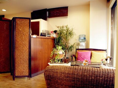 【二子玉川】≪営業時間内レッスンOK≫≪営業時間17時まで≫≪産休育休あり≫ブランクのある方、ママさん美容師の方も大歓迎！女性が働きやすいオシャレサロン！「NOCONUTS（ノコナッツ）」からアシスタント（美容師）の求人☆☆