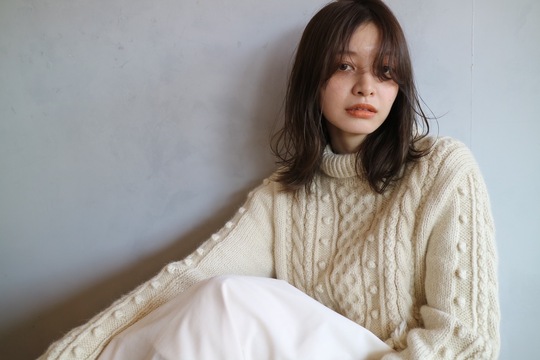 【兵庫南】≪社会保険完備・賞与あり・託児保育施設あり・月8日休み≫あなたの目指す働き方を一緒に作っていきます！！自分の時間も大切にしながらメリハリをつけて活躍できるサロン「bisq hair design（ビスクヘアデザイン）」からスタイリスト（美容師）の求人☆★