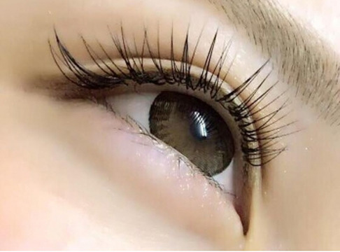 【高円寺】≪お休み選択可能≫≪社会保険完備≫≪ネイルも学べる≫豊富な技術を学ぶことが可能◎アットホームなサロン“Eyelash＆Nail Salon Buena 高円寺店（アイラッシュアンドネイルブエナコウエンジテン）”からアイリスト（アイデザイナー・まつげエクステ）の求人☆☆