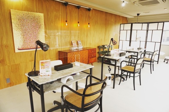 【門真市駅】≪入社3ヶ月間限定で指名フリー共に50％≫≪土日休み連休も可能≫子育て世代の方も働きやすいよう協力体制のあるサロンです！スタッフの意見も取り入れてくれ環境！ネイル店舗の立ち上げをしたい方にもおすすめ◎「shangri-la annex 門真市駅前店（シャングリラアネックスカドマシエキマエテン）」からネイリスト（ネイル）の求人★☆