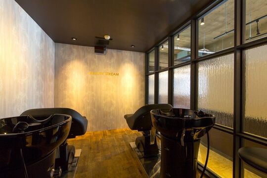 【枚方市駅】≪社会保険完備≫≪平均退社19時半≫働きやすい環境が揃ったヘアサロン！頑張った分はしっかり還元してもらえる◎“BEAUTYSTREAM（ビューティーストリーム）”からスタイリスト（美容師）の求人☆★