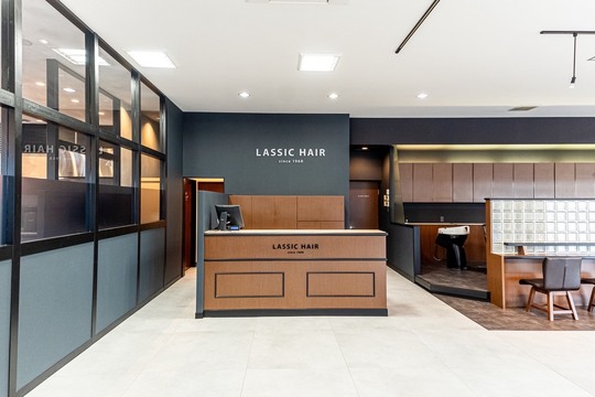 【別府】≪社保完備♪≫≪完全週休2日制≫≪家族手当あり≫など、一生働いて行ける環境がGood!!チームワーク抜群の地域密着型サロン「LASSIC HAIR 加古川店（ラシックヘアーカコガワテン）」からスタイリスト（美容師）の求人☆★