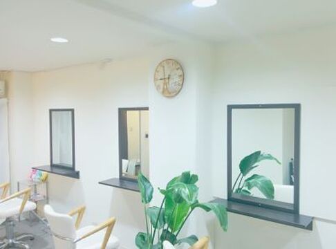 【天王寺】新規のお客様はあなた中心に入客していただきますよ♪撮影などに興味のある方は必見！隠れ家的存在のプライベートサロンHAIR DESIGN Lily（ヘア デザイン リリー）からスタイリスト（美容師）の求人☆★☆