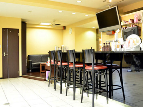 【山田】《25万円スタート》《入客チャンスあり》レクリエーションも充実していてスタッフさん同士も仲良し♪楽しみながら仕事を頑張ることが出来るアットホームな地域密着型サロン“SAUCE（ソース）”からスタイリスト（美容師）の求人☆★