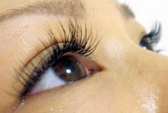 【東向日】アイリストでの経験を生かしてお店を作り上げていけるチャンスあり、有給休暇！夏季・冬季休暇！などお休みも充実！長く働ける秘訣の沢山詰まったアットホームなサロン「mate（メイト）」からアイリスト（アイデザイナー・まつ毛エクステ）の求人