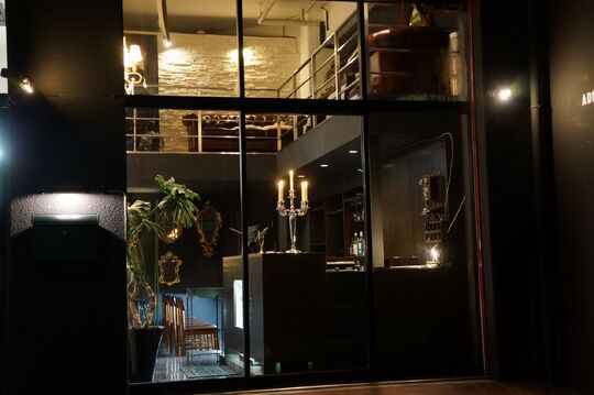 【緑地公園】≪平均退社時間19時!!≫≪バースデー休暇あり♪≫仕事もプライベートも充実できる環境が大人気!スタッフのチームワーク抜群のアットホームサロン“addiction 1138（アディクション 1138）”からスタイリスト（美容師）の求人★☆