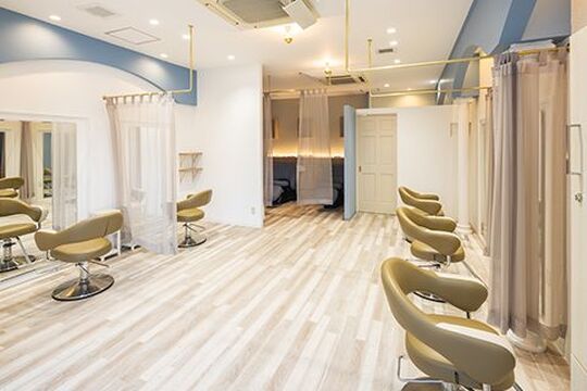 【荒江】《社保完備》サロン運営の視点に立ち、あなたのやる気でase 荒江店（エースアラエテン）の未来を創る幹部を目指しませんか  スタイリスト（美容師）の求人★☆★