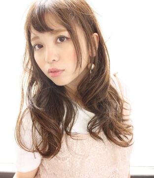 【天神山】≪月給25万円〜≫≪月休8日≫≪社会保険完備≫ずっと美容師ができる職場環境を準備しています！！お客様の髪をキレイにする髪質改善ヘアサロン「tuuli 春日店（トゥーリカスガテン）」からスタイリスト（美容師）の求人☆★☆