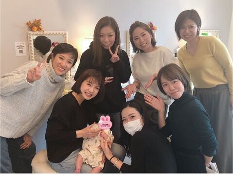 【JR奈良】≪平均月給33万円！≫社会保険完備・未経験OK・実働8時間・19時過ぎには帰れちゃう！プライベートも充実させながら楽しく働ける環境！産休育児休暇の取得実績あり！”allusion（アリュージョン）”からアイリスト（アイデザイナー・まつ毛エクステ）の求人★☆★