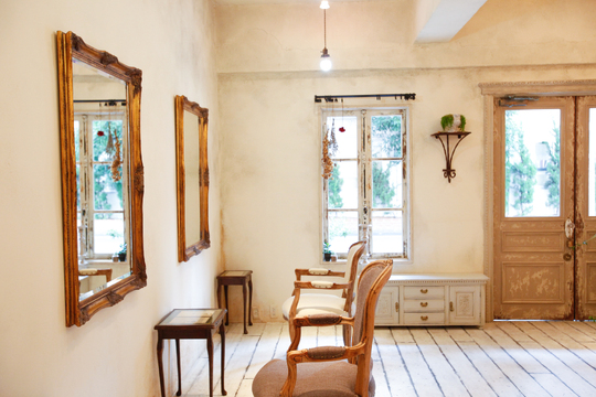 【恵比寿】≪フレックス制≫≪完全マンツーマン≫完全予約制でお客様1人1人を大切にできるサロン！仕事とプライベートもしっかり両立できる環境です！「Dears 恵比寿駅北店（ディアーズエビスエキキタテン）」からスタイリスト（美容師）の求人☆★