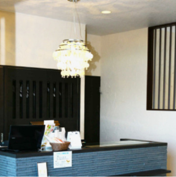 【印西牧の原】◆完全週休2日制・20時までの退勤可能・メイクも学べる環境◆売上とリピート率でどんどん歩合が付く！トレンドを発信し続けるサロン「美容室クラフト 印西西の原店（ビヨウシツクラフトインザイニシノハラテン）」からスタイリスト（美容師）の求人☆★