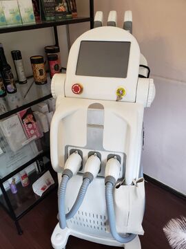 【墨染】≪東洋医学を基本としたエステサロン★≫スクール併設！社保完備！早上がりの日は19時上がり♪講師も目指せる環境です♪”エステサロン Chainon（シェノン）”からエステティシャンの求人☆☆