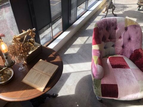 【富田林】◆月給23万円スタート♪社会保険完備★完全週休2日制◆アイラッシュにネイル、興味のある事に挑戦させてもらえるサロンです★Gigi＋full a head（ジジ フルアヘッド）からスタイリスト（美容師）の求人★☆