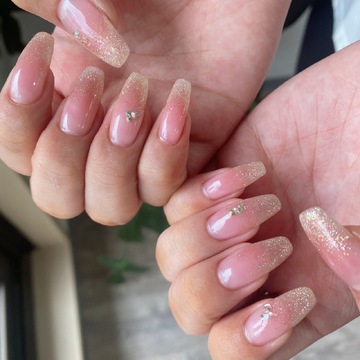 【天王寺】≪パラジェル認定サロン≫≪総売上の50％還元≫≪16時までに退勤可能≫≪土日休み取得OK≫高い技術力があり、高リピート率の大人気ネイルサロン！集客力抜群のサロンで、しっかり入客したい方にオススメ！「nail salon midpoint（ネイルサロンミッドポイント）」からネイリスト（ネイル）の求人☆☆