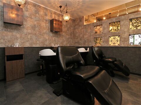 【甲子園】≪日曜休みあり♪≫地域のお客様から人気のサロン！スタッフ同士仲が良く、とってもアットホームな雰囲気！入客チャンスバッチリの“sirena hair resort（シレーナヘアーリゾート）”からスタイリスト（美容師）の求人★☆