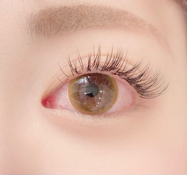 【難波】≪完全週休2日制≫正社員orパートアルバイトor業務委託から選べる雇用形態！他業種とのWワークも相談OKで、ライフスタイルに合わせた雇用形態の選択が可能です！！パリジェンヌやフラットマットラッシュ、種類豊富なカラーラッシュが人気「Livicate（リビケイト）」からアイリスト（まつげエクステ・まつげパーマ・アイブロウ）の求人★☆★