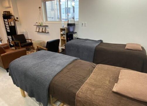 【武蔵小杉】◆業務委託or正社員◆トレンドを押さえたメニュー展開が魅力！融通の利きやすいサロンなので、ママさんアイリストも多数活躍中！技術指導も営業時間内にできます「Sugar 武蔵小杉店（シュガームサシコスギテン）」からアイリスト（アイデザイナー・まつげエクステ）の求人☆☆