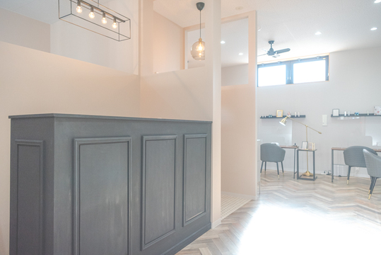 【熊谷駅】≪正社員・パート・業務委託から選択可能≫≪未経験、新卒生OK≫≪完全週休2日制≫≪社会保険完備≫≪年末年始休暇あり≫勤務時間内の研修＆安心のサポート体制で、経験問わずスキルアップ可能！人間関係も良好で長く働きやすい「Cord 熊谷店（コードクマガヤテン）」からアイリスト（まつげエクステ・まつげパーマ・アイブロウ）の求人☆★☆