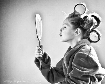 【今泉】《社保完備》トレンドを意識し外国人風・透け感を取り入れたこなれ女子をプロデュース！！実力派サロン「JOWIN AND EMMA（ジョウインアンドエマ）」からアシスタント（美容師）の求人☆☆