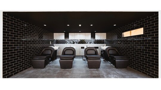 【勾当台公園】◆土日の休み取得可能・車バイク通勤OK・集客力バッチリ◆働き方の希望に合った雇用形態を選択可能。集客にも力を入れており、フリーのお客様の入客多数POCKET 仙台店（ポケットセンダイテン）からスタイリスト（美容師）の求人★☆