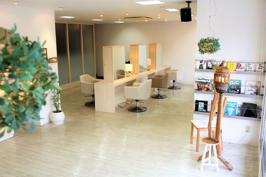 【南ヶ丘】着付けやメイクのレッスンがあるので幅広い技術が学べる環境！！カウンセリングを大切にし、お客様満足度の高い地域密着型ヘアサロン「NICO hair design（ニコヘアデザイン）」からスタイリスト（美容師）の求人☆★