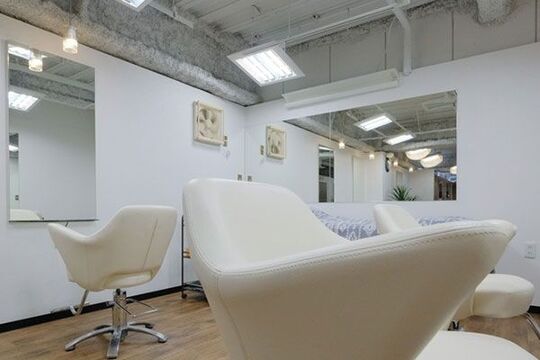 【JR上尾駅】≪社会保険完備＆完全週休二日制≫2年での早期デビューが目指せます！！美容を楽しみたい方のご応募、お待ちしています！beaut R a’;r（ビュートアール）からアシスタント（美容師）の求人☆★