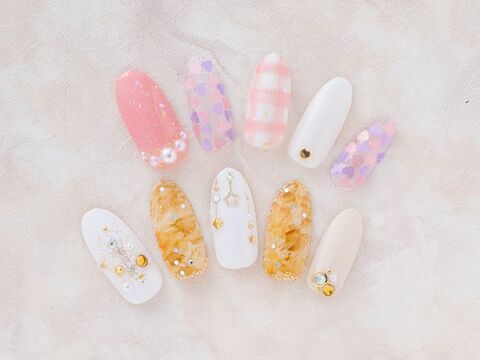 【大橋駅】≪週休3日も選択OK・社会保険完備・月給23万円スタート≫落ち着いたゆったりとした雰囲気で働ける！一緒にサロンをつくってくださる方大歓迎！マツエク・ネイルのトータルビューティーサロン「Mere Nature Garden 大橋駅前店（メルナチュールガーデンオオハシエキマエテン）」からアイリスト（まつげエクステ・まつげパーマ・アイブロウ）の求人☆☆