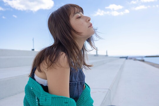 【須磨】≪完全週休2日≫≪月給20万円～≫≪営業中レッスンOK≫≪社会保険完備≫≪夏季冬季休暇あり≫≪19時過ぎ退勤可能≫福利厚生バッチリ！技術もしっかり学べるので安心してスキルアップが出来る！地域密着のオシャレサロン「reefur（リーファ）」からアシスタント（美容師）の求人☆☆