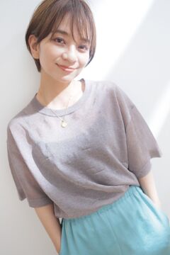 【逆瀬川】≪月8,9日休み≫≪日曜休み月2日あり≫≪19時頃には退勤可能≫≪社会保険完備≫チームワーク抜群でアットホームな雰囲気働きやすい好条件が目白押し!!が地域密着型サロン「HAIR MAKE POUSSE（ヘアーメイクプウス）」からアシスタント（美容師）の求人☆★