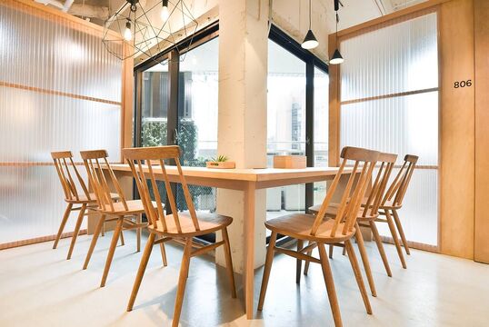 【三ノ宮】≪シェアサロン≫≪面貸し≫≪完全自由出勤≫≪土日休みOK≫自分の好きな時間に好きな分だけ働ける！完全個室のシェアサロン！「be.Perch（ビパーチ）」からスタイリスト（美容師）の求人★☆