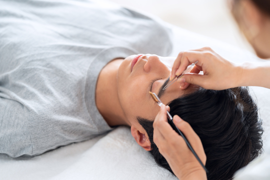 【三ノ宮】≪アイブロウ専門店≫≪毎月3連休可能≫≪実働8時間≫≪社会保険完備≫≪土日休みは月2回まで可能≫頑張った分はしっかり歩合で還元されるのでやりがいを感じながらお仕事をしていただけます！「メンズ眉毛専門店 i-cool（メンズマユゲセンモンテンアイクール）」からアイリスト（アイブロウ）の求人☆☆