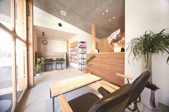 【三橋町】サロンワーク経験者大歓迎！≪社会保険完備・日祝定休日・平均退勤時間18～19時≫「eclat total beauty salon（エクラトータルビューティーサロン）」からアイリスト（アイデザイナー・まつげエクステ）の求人☆☆