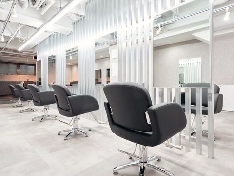 【門前仲町】≪自由出勤制≫≪土日祝休みOK≫自分のペースで働けるアットホームサロン！長く働けるサロンをお探しの方にオススメです！「Gulf 門前仲町（ガルフモンゼンナカチョウ）」からスタイリスト（美容師）の求人☆★