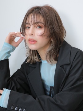 【鳳】≪インボイス制度のサポートあり≫≪保障給あり≫≪自由出勤制≫≪マンツーマン・掛け持ち選択OK≫≪フリー45％／指名50％≫駅前30秒の好立地！デザインカラーも髪質改善も人気のヘアサロン！「LICO 鳳（リコオオトリ）」からスタイリスト（美容師）の求人★☆