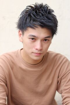 【四ツ橋】≪メンズサロン≫≪年間休日118日≫≪推し活休暇や産休育休など整った環境≫≪3ヶ月、6ヵ月、1年とデビュー年数を選択可能≫≪社会保険完備≫営業時間内レッスン可能！日本一仲間を応援プロデュースする企業！「Men's salon Eir 心斎橋（メンズサロンエイルシンサイバシ）」からアシスタント（美容師）の求人★☆