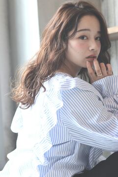 【阪急豊中】≪社会保険完備≫≪月8,9日休み≫≪日曜日休みあり≫≪20時までに退勤可能≫働き方の相談OK！アットホームサロン「mue by ameiro（ミューバイアメイロ）」からスタイリスト（美容師）の求人☆★☆