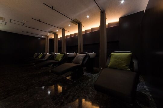 【心斎橋】新規客平均来店数月200名！しっかり売上を伸ばしていける環境が整っています！全席個室でエリア最高峰の実績！幅広いお客様に対応したい方は必見！教育体制には自信あり！「The Ect 心斎橋本店（ジエクトシンサイバシホンテン）」からスタイリスト（美容師）の求人☆★☆