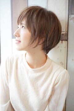 【六本松】≪社保完備・月給25万円～・月休8日・​産休育休制度あり・ブランクありでもOK・ゆとりをもった予約制・スタイリストオンリー≫リモート自由参加の講習！待遇だけでなく一緒に働く仲間同士、仲が良いのも魅力のひとつ！福岡エリアで店舗展開中の高条件、福利厚生充実のヘアサロン「六本松航空（ロッポンマツコウクウ）」からスタイリスト（美容師）の求人☆★