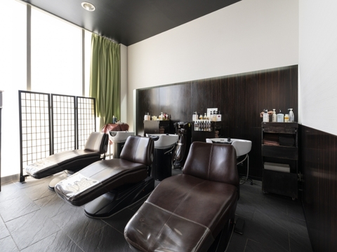 【古江】 ≪完全週休2日制・GW休暇・有給休暇あり≫≪社会保険完備≫高待遇で長く美容師を続けれる環境が揃っています！お客様には「一生通えるサロン」として地域密着でゆったりした雰囲気のヘアサロン！「Crew kairos（クルーカイロス）」からスタイリスト（美容師）の求人☆★