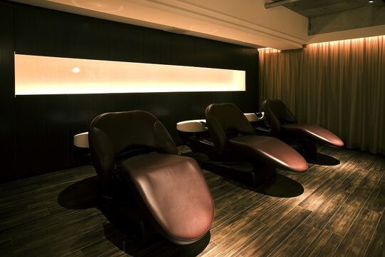 【三ノ宮】≪月給17万円スタート≫≪時短勤務OK≫ママさん美容師も相談可能★しっかりした技術を学べます♪オシャレなサロン“WALTZ.（ワルツ）”からアシスタント・スパニスト（美容師）の求人☆☆