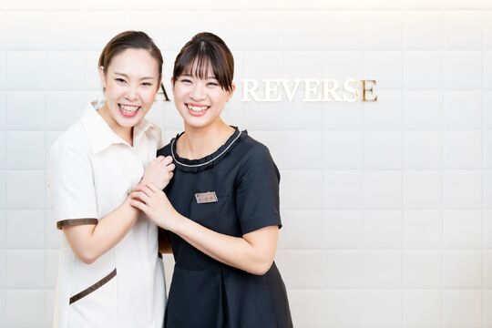【二俣川】◆日曜定休・産休育休制度あり・退職金制度あり・社会保険完備◆未経験の方でも安心の研修制度が魅力！地域のお客様に愛される人気の会社です！BEAUTY REVERSE 二俣川店（ビューティーリバースフタマタガワテン）からエステティシャンの求人☆☆