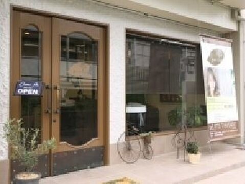 【稲野】≪月8日休みOK♪≫≪社会保険完備≫≪新規入客チャンスあり!!≫お客さまを仕上げまで全て一人で担当するマンツーマンスタイルサロン“perche（パーチェ）”からスタイリスト（美容師）の求人☆★☆