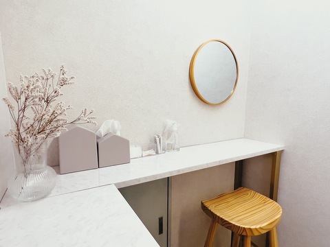 【京橋】≪オープニングスタッフ募集≫≪社会保険完備≫≪実働8時間＆休憩1時間≫≪有給休暇＆年末年始休暇あり≫≪ネイルとアイラッシュのトータルビューティーサロン≫歩合も付くので頑張れば頑張るほど収入UPを目指せます！「milerm（ミレーム）」からアイリスト（まつげエクステ・まつげパーマ・アイブロウ）の求人☆★