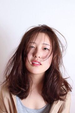 【阪神尼崎】≪社会保険完備≫しっかり技術を教えてもらえるので、安心してスキルアップ出来る★営業時間もコンパクトなのでプライベートも大事に出来ますよ◎小規模なアットホームサロン“REJOUIR des BRAS（レジュイールデブラ）”からアシスタント（美容師）の求人☆★