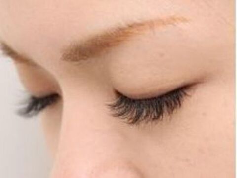 【西宮北口】≪まつ毛パーマ専任OK≫≪交通費全額支給≫≪社会保険完備≫リピーターさん多数！スキルアップのできる環境の整った環境！アイラッシュ・エステ・ネイルのトータルビューティーサロン「mouton（ムートン）」からアイリスト（まつげエクステ・まつげパーマ・アイブロウ）の求人☆☆