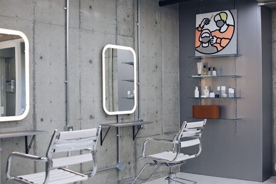 【新大宮】高単価な委託サロン。ブリーチが好きな方や撮影が好きな方にオススメ。一緒に美容師として成長してくださる方をお待ちしています！「Toujours（トゥジュー）」からスタイリスト（美容師）の求人☆★☆