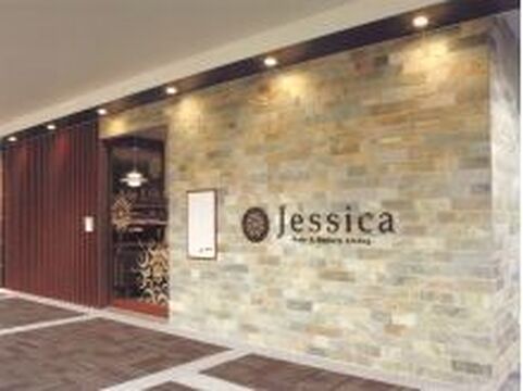 【茨木】スタッフさん同士の仲がとっても良い、人間関係がいいJessica IBARAKI（ジェシカ イバラキ）★リーズナブルだけどデザインの幅も広く、ネイル部門の教育制度もしっかりしたジェルメインのサロン★週休2日★パート・アルバイト／ネイリスト（ネイル）の求人☆