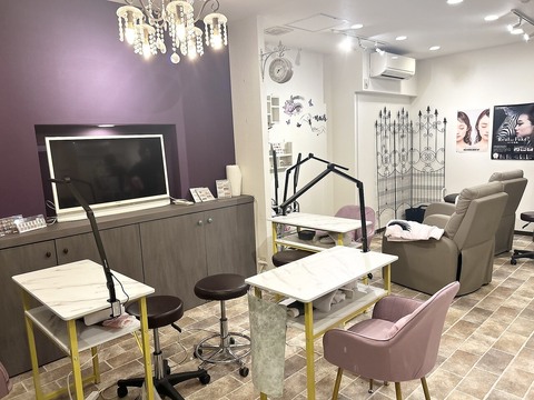 【樟葉】≪18時閉店＆週休二日制≫≪扶養内勤務もOK≪社会保険完備≫≪残業なし・ノルマなし・土日休みOK≫アットホームな環境です！「affe+ total beauty salon 樟葉店（アフェプラストータル ビューティーサロンクズハテン）」からネイリスト（ネイル）の求人☆☆