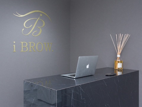 【浜松駅】◆選べる雇用形態で自由出勤OK・完全自由シフト制・髪色＆ネイル自由◆未経験OK！柔軟に自分に合った働き方が出来ます！「iBROW.浜松店（アイブロウドットハママツテン）」からアイリスト（まつげパーマ・アイブロウ）の求人☆☆